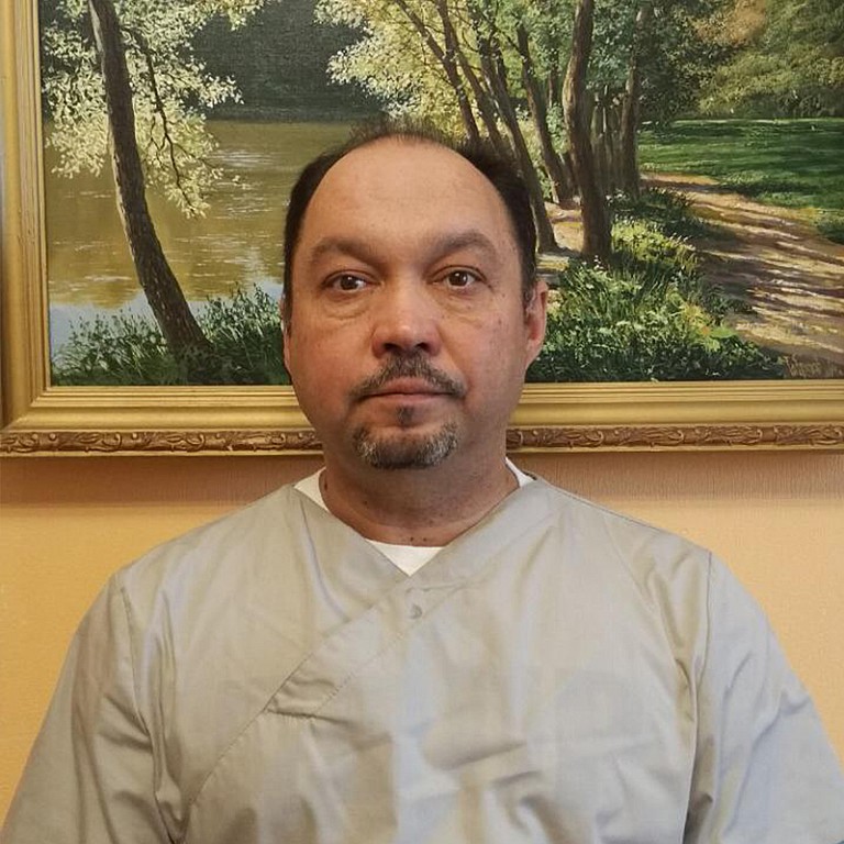 Сергей Михалкин : Физиотерапевт  Сертифицированный специалист Аюрведы
